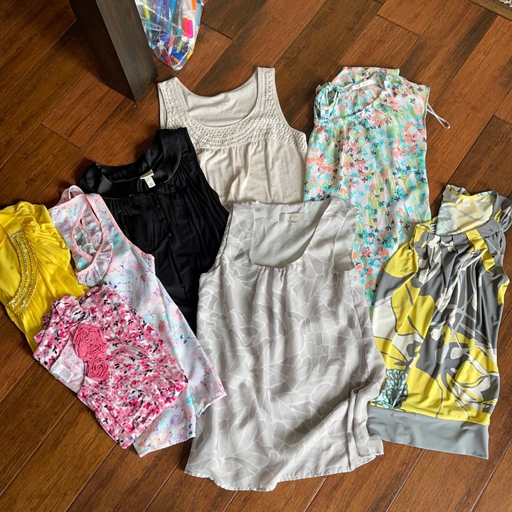 Women’s clothing bundle